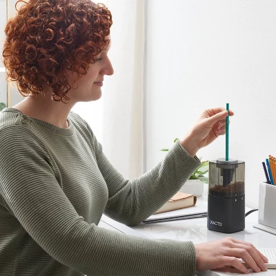 X-ACTO Powerhouse Electric Pencil Sharpener With SafeStart Motor - Image 3